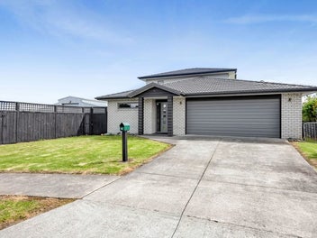 17 Ponderosa Place, Opunake