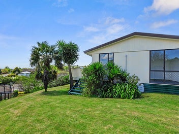 7 Holmburn Street, Welcome Bay, Tauranga