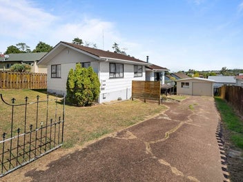 143 Aviemore Drive, Highland Park, Auckland