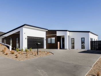 166 Penruddock Rise, Westmorland, Christchurch