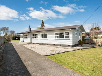 13 Saxon Street, Motueka