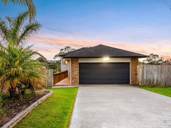 45 Bradnor Meadows Drive, Swanson, Auckland