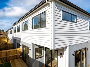 64C Girrahween Drive, Totara Vale, Auckland