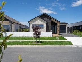 38 Isobel Hodgson Drive, Cambridge, Cambridge