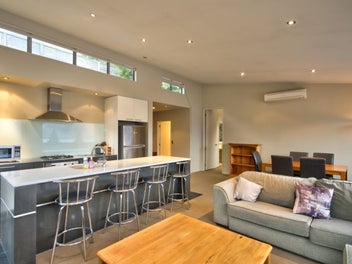 21D Hallenstein Street, Queenstown, Queenstown