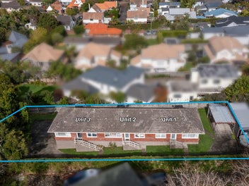 18A Eversleigh Road, Belmont, Auckland