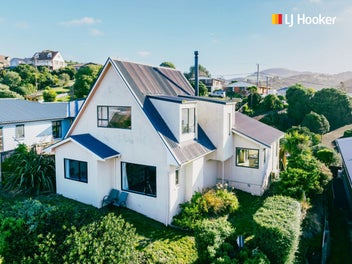 20 Bennett Road, Ocean View, Dunedin