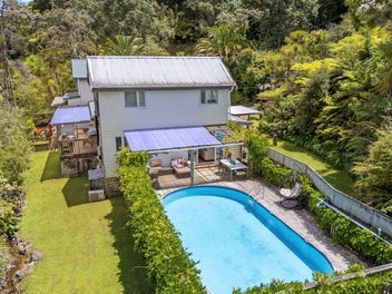 28 Remu Place, Greenhithe, Auckland