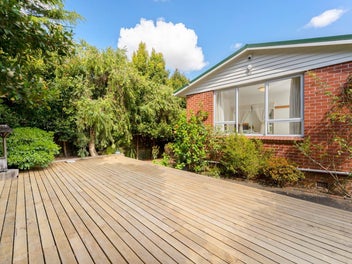 124 Edmonton Road, Te Atatu South, Auckland