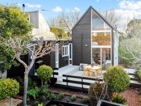 9D Pukeora Avenue, Remuera, Auckland