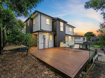 8A Colonel Barton Glade, Saint Johns, Auckland