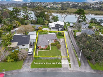 30 Abbotleigh Avenue, Te Atatu Peninsula, Auckland