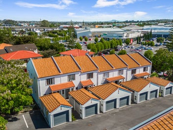 15/21 Armoy Drive, East Tamaki, Auckland