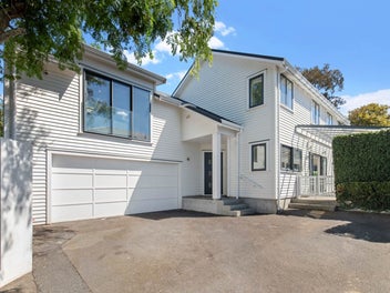 16B Irirangi Road, Greenlane, Auckland