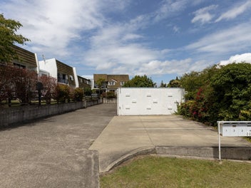 8/2 Carling Road, Whakatane