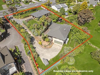86 Albany Highway, Greenhithe, Auckland