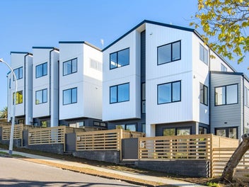 2A Grove Lane, Pakuranga, Auckland