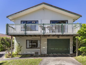 6 Curacao Place, Grenada Village, Wellington