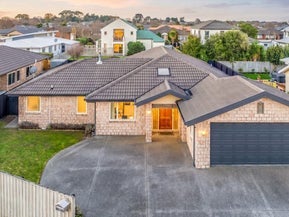 17 Cunneen Place, Aidanfield, Christchurch