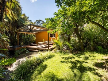 26 Sylvan Valley Avenue, Titirangi, Auckland