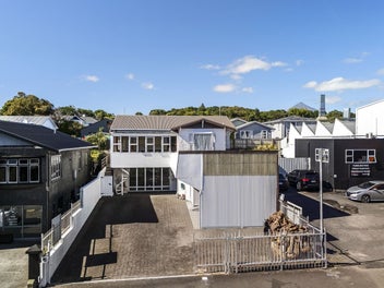 219 Devon Street East, New Plymouth