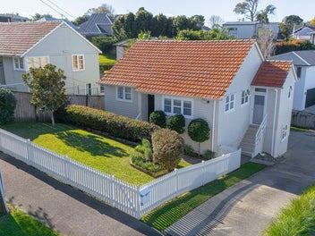 66 Castledine Crescent, Glen Innes, Auckland
