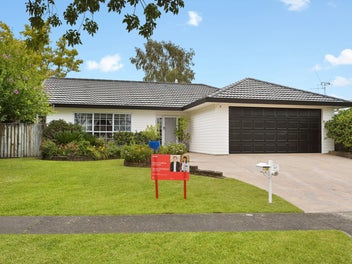 37 Bouverie Crescent, Flagstaff, Hamilton