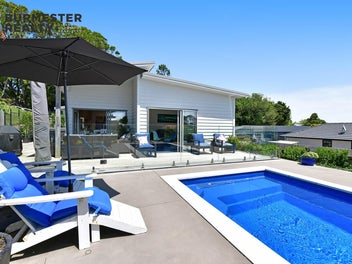 10 St Julia court, Helensville, Auckland