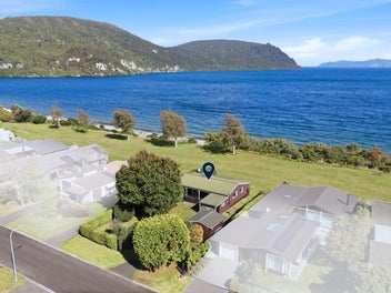 10 Nisbet Terrace, Kinloch, Taupō