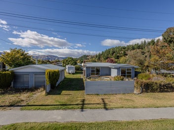 7 Hopkins Street, Cromwell