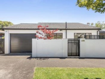 12 Tui Street, Point Chevalier, Auckland