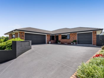 32B Ainslee Street, Highlands Park, New Plymouth