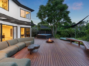 659A Beach Road, Rothesay Bay, Auckland