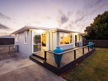 40 Sutherland Crescent, Westbrook, Palmerston North