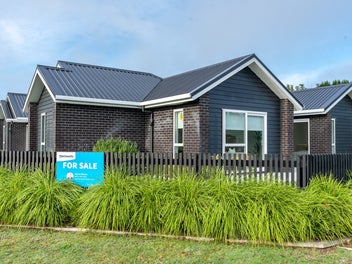 2A Mullane Street, Hillcrest, Hamilton