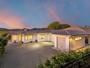 77 Falls Road, Warkworth, Warkworth