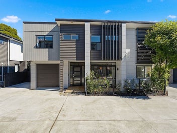2/224 Princes Street East, Otahuhu, Auckland