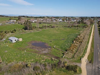50 Cemetery Road, Sanson, Sanson