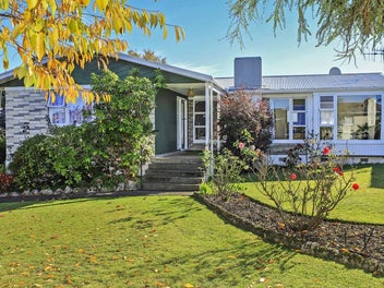 8 Rakau Street, Havelock North, Havelock North