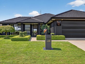 52 Carrington Drive, Papamoa Beach, Papamoa