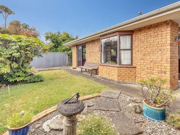 56B QUEEN STREET, Levin, Levin