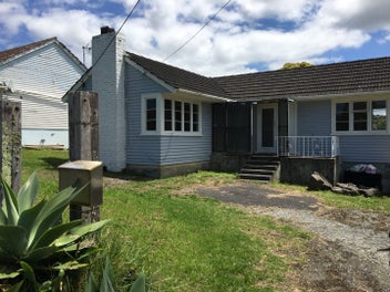 11 Matipo Road, Mairangi Bay, Auckland