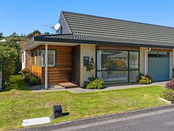 15/42 Main Road, Tawa, Wellington