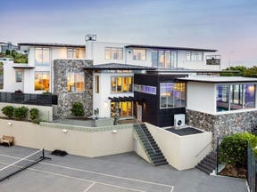 101 Glenstrae Road, Redcliffs, Christchurch