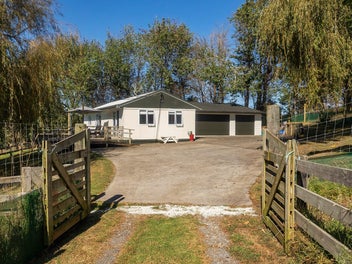 141 Karioitahi Road, Waiuku, Waiuku