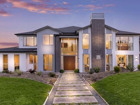 2 Throttle Close, Albany