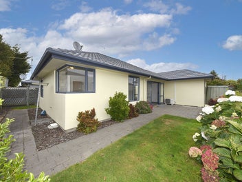 52E Marshland Road, Shirley, Christchurch