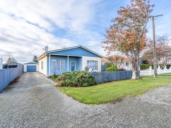 121 Park Street, Winton, Winton