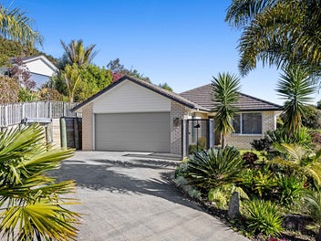 81 Falls Road, Warkworth, Warkworth