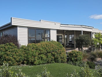 26 Walker Street, Riverton